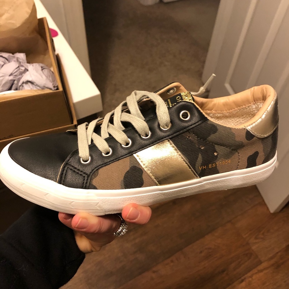 Vintage Havana sneakers